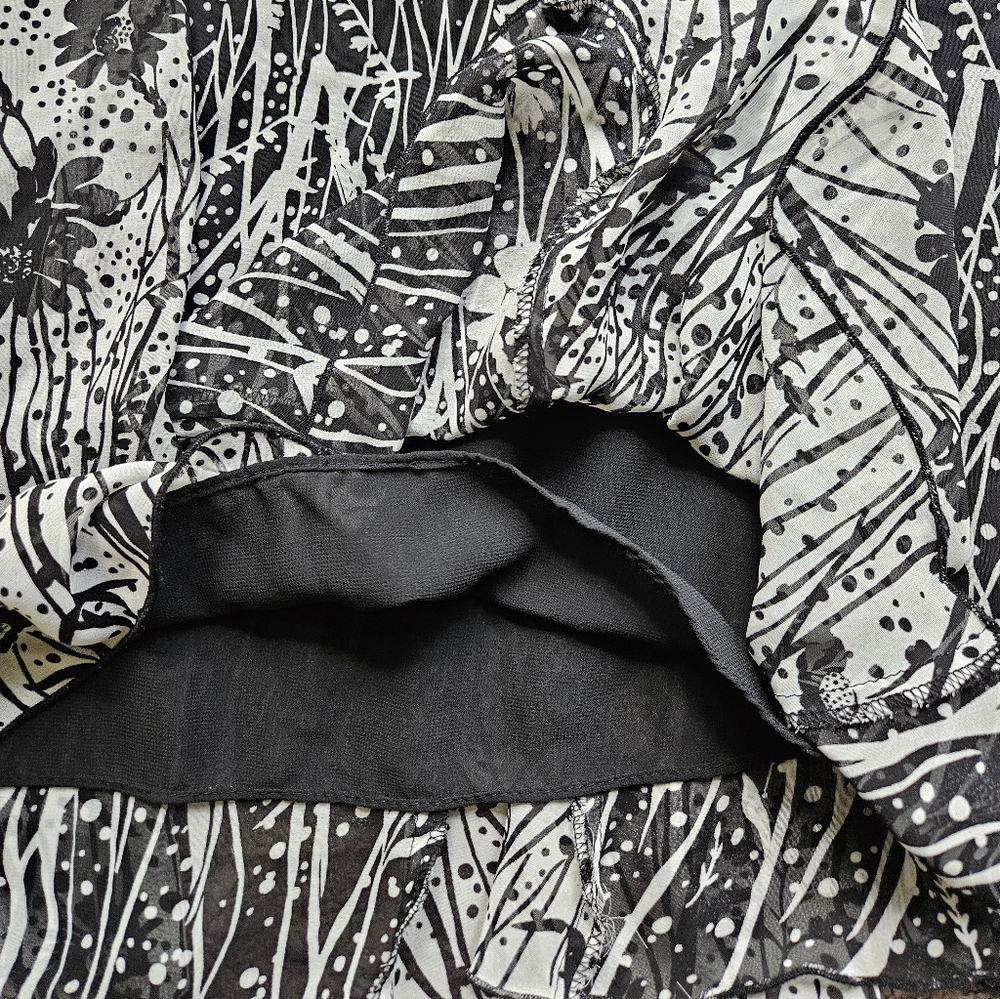 Coldwater Creek Black and White Floral Midi Skirt - Picture 7 of 8